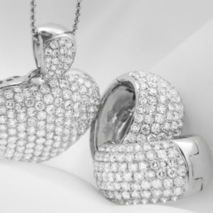 Aurora Drop Diamond ring